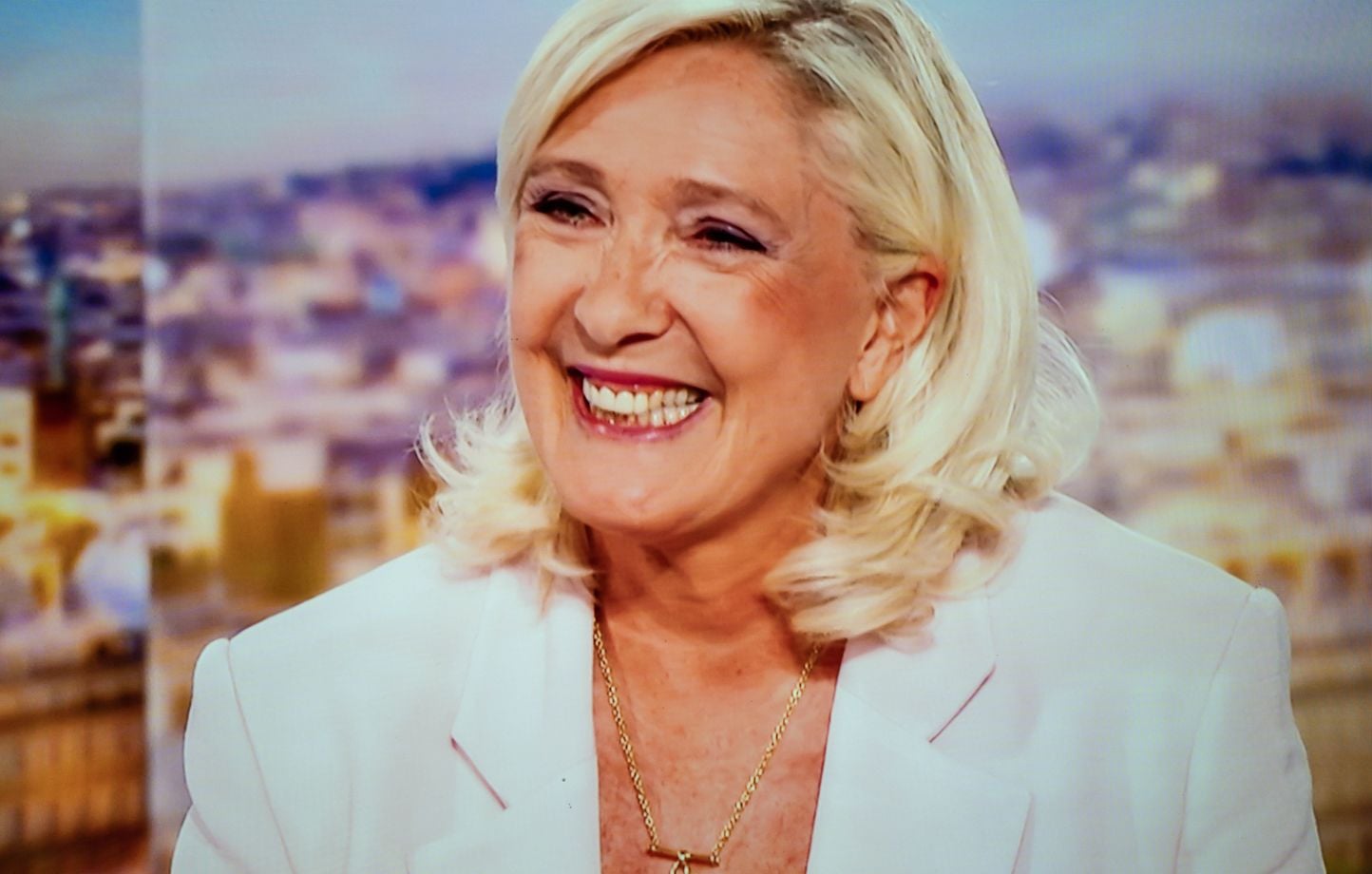 Candidato de Le Pen, Argentina-Suiza en cuartos y se reanudan las hostilidades en Medio Oriente Candidato de Le Pen, Argentina-Suiza en cuartos y se reanudan las hostilidades en Medio Oriente